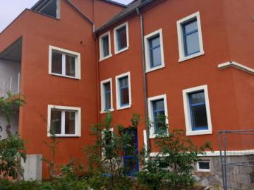 ObjNr:19760 Teilsaniertes Dreifamilienhaus als Renditeobjekt