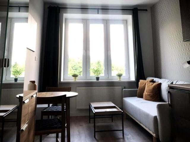 Oblęgorska 9, Bałuty, studio przy Parku Ocalałych Łódź