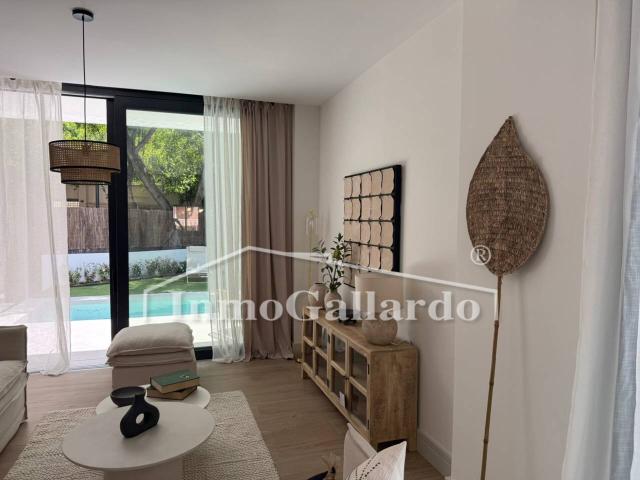 Obra Nueva Hermosa casa adosada en Malaga