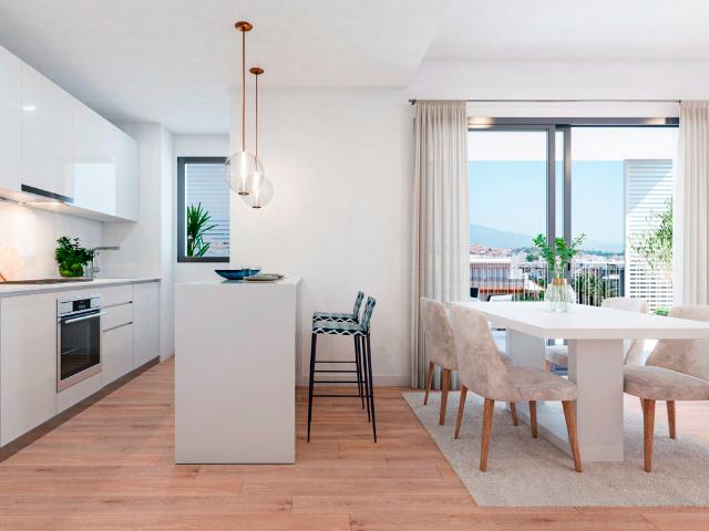 Obra nueva, proyecto de apartamentos y áticos en el centro de Estepona