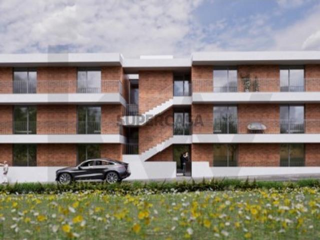 Obra Nova Apartamento T2 C/ Garagem Dupla + Jardim Privativo