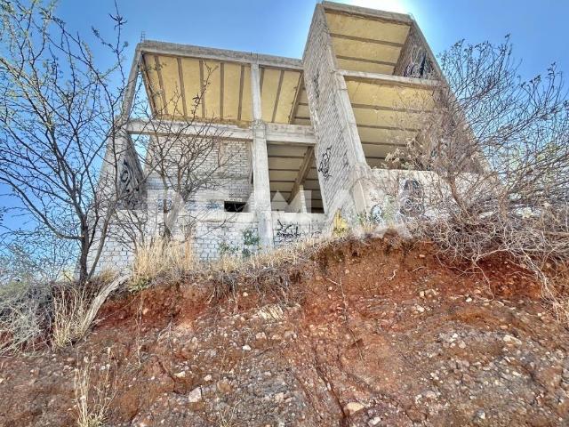 Obra en Cerro de la Sirena