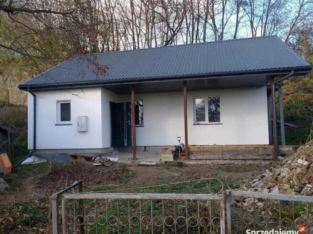 Obrowiec Dom remontowany na działce 7,5 ara
