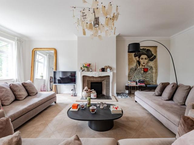 Observatoire Fully furnished 3 bed apartment