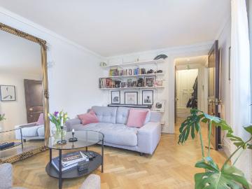 Observatory Gardens, London W8, 1 bed flat to rent, £3,350 pcm | PrimeLocation