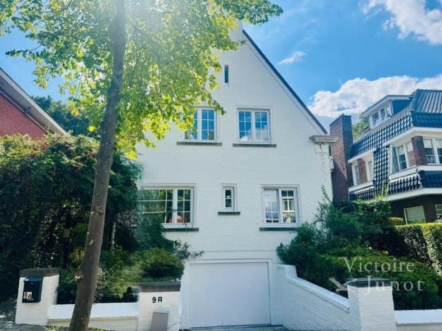 Observatory Magnificent 4 sided villa 3 bedrooms offic