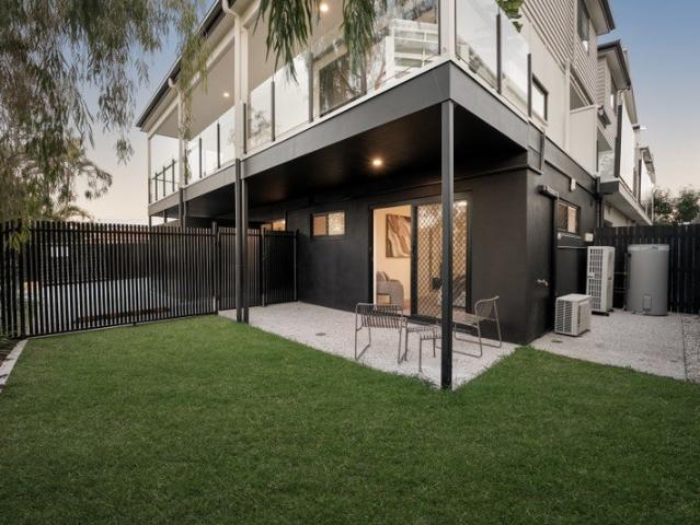 OBSIDIAN RESIDENCES