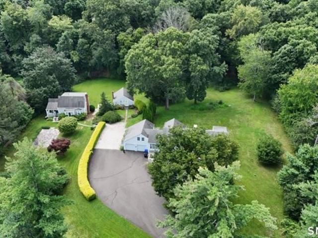 Obtuse Rd S, Brookfield, Home For Sale
