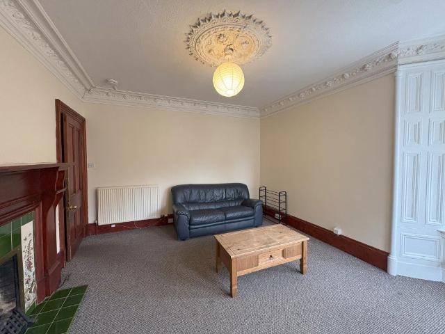 Ogilvie Street, Dundee DD4, 2 bed flat to rent, £695 pcm | PrimeLocation