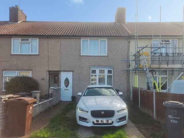Oglethorpe Road, Dagenham RM10, 2 bed terraced house to rent, £1,750 pcm | PrimeLocation