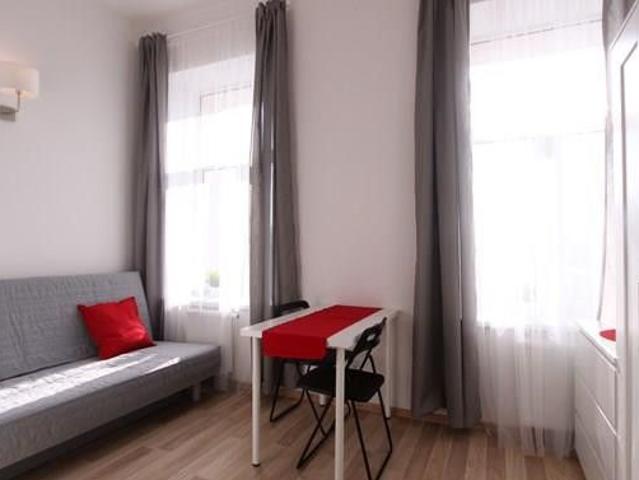 Łódź Łódź Widzew, Targowa