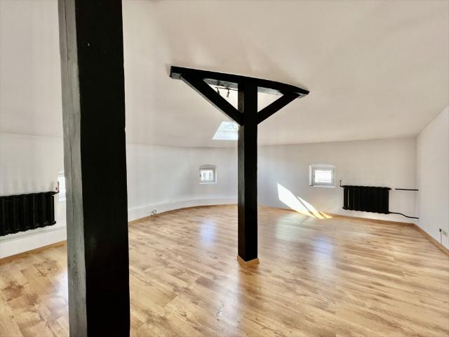 Loftowe biuro 56 m² na Piotrkowskiej 3 pokoje, klimatyzacja
