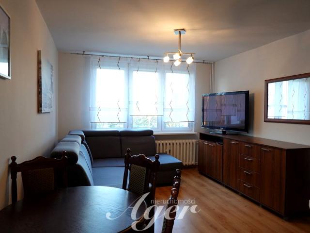 Od Stycznia ul.Sucharskiego 2Pok 29,5m2 piętro 1 Zielona Góra, Słoneczne