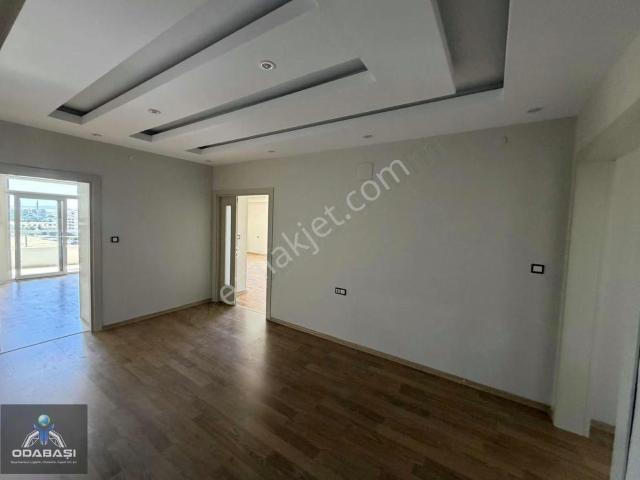 Odabaşı Gayrimenkul'den Doğum Hastanesi Arkası Kiralık 3+1