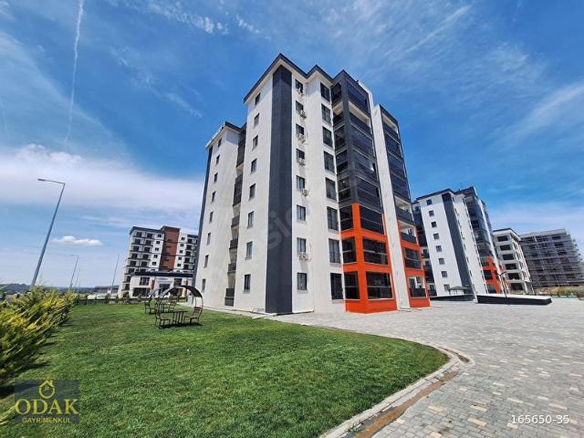 ODAK'TAN ÇANAKKALE KARACAÖREN'DE SİTE İÇİNDE LÜKS SIFIR DAİRE