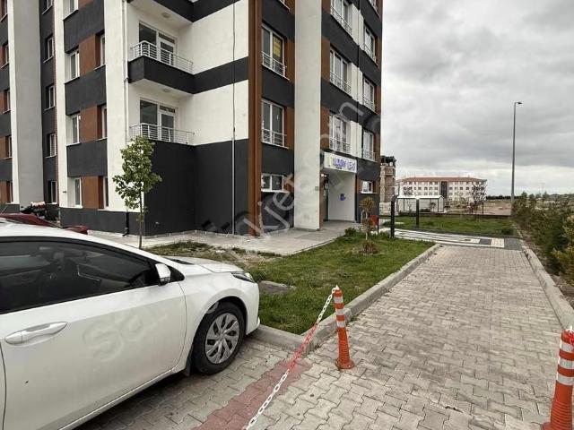 Ödemeli 3+1 İldem E Dairesi
