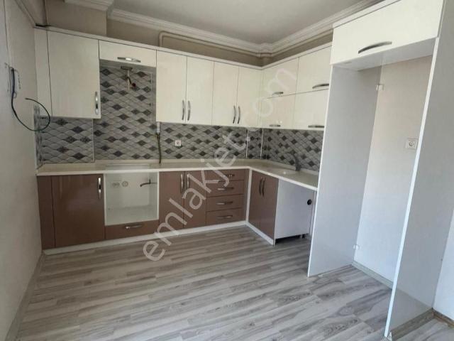Ödemiş Mimar Sinan'da Cadde Üstü Ferah 4+1 Dubleks Daire