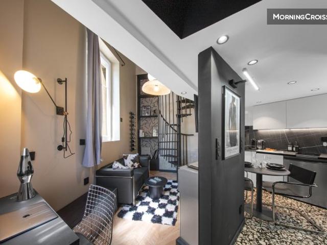 Oenosuite: Studio d'artiste, clim