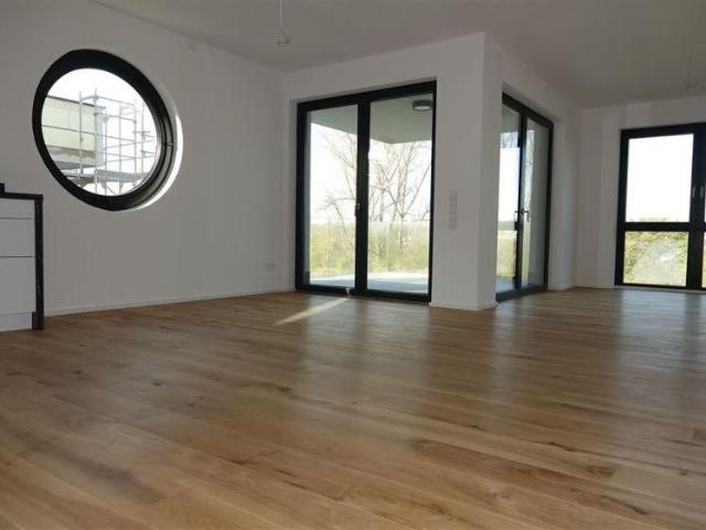 OEDHEIM  Exklusive 4,5 Zi. Neubauwohnung direkt am Wehr!