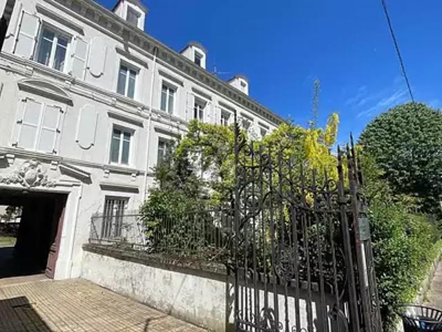 Oeting 57600 Achat / Vente appartement 7 pièces t7 au dernier étage terrasse