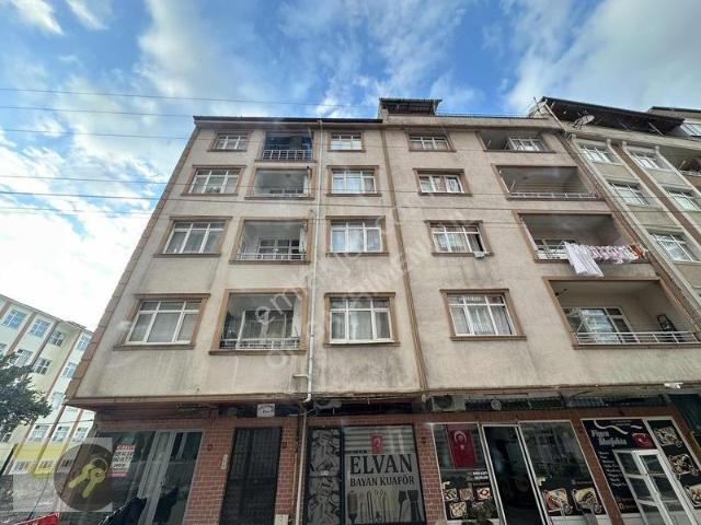 of Gayrimenkul*ilçe Merkezi 100m2 2+1 4.kat İçi Yapılı