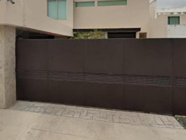 ¡OFERTA! Altabrisa Mérida: Zona Comercial y Residencial, Alta Plusvalia y Ahorro. !