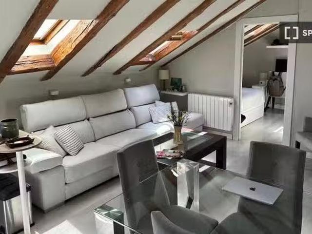 Barato Apartamento de 1 dormitorio en alquiler en Justicia, Ma.