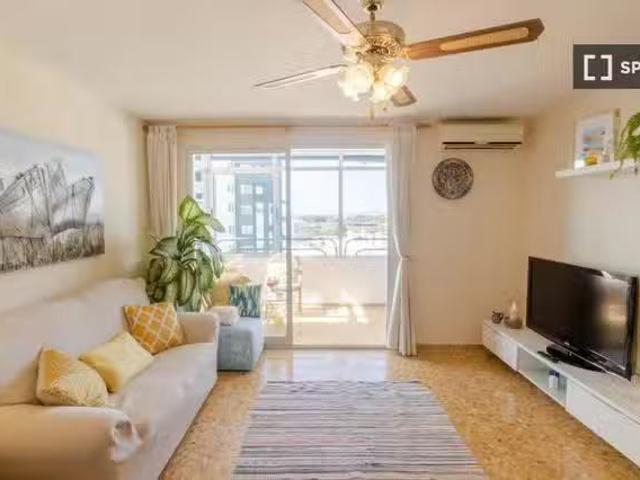 ¡Renta! Apartamento de 2 habitaciones en alquiler en El Puig d.