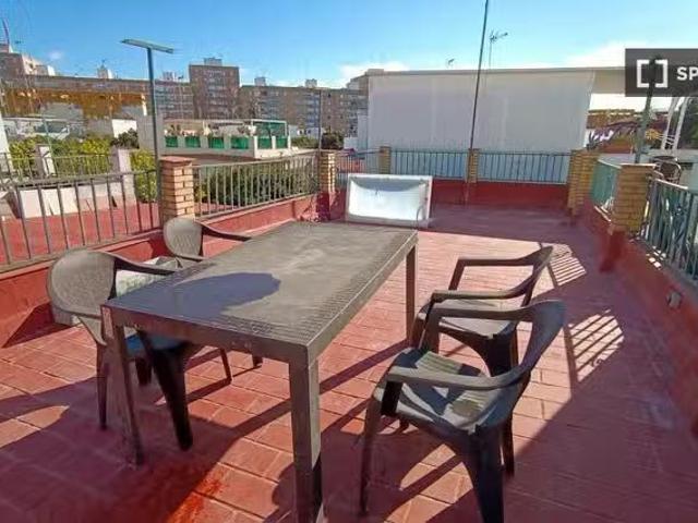 Acogedor Apartamento de 2 habitaciones en alquiler en Rochelam.