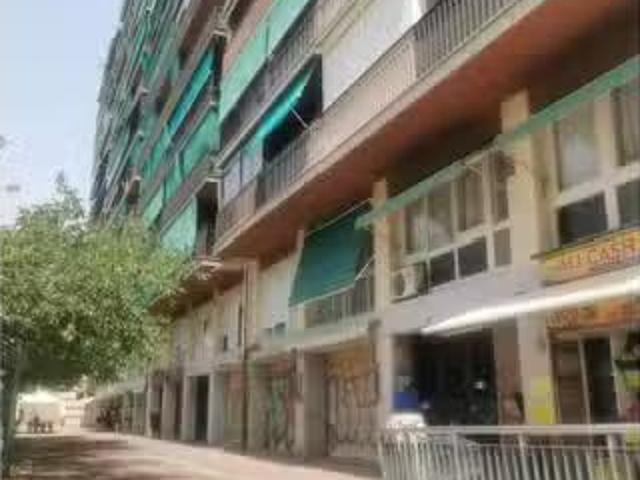 Barato Apartamento en alquiler en Can Serra, L'Hospitalet