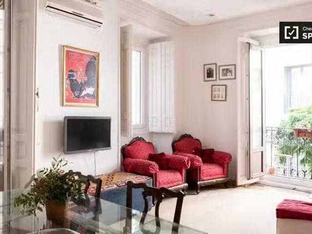 Bonito Apartamento tradicional de 3 dormitorios en alquiler en.
