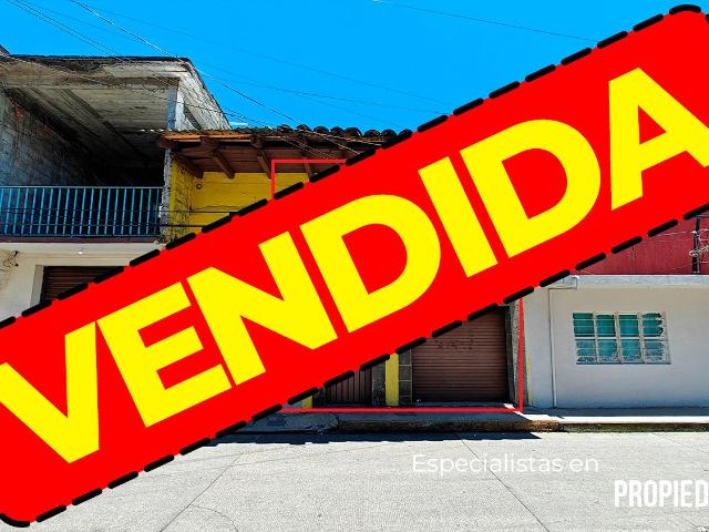 OFERTA DE CASA CON TERRENO ANGOSTA DE 430 MTS2
