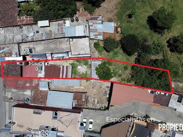 OFERTA DE CASA CON TERRENO ANGOSTA DE 430 MTS2