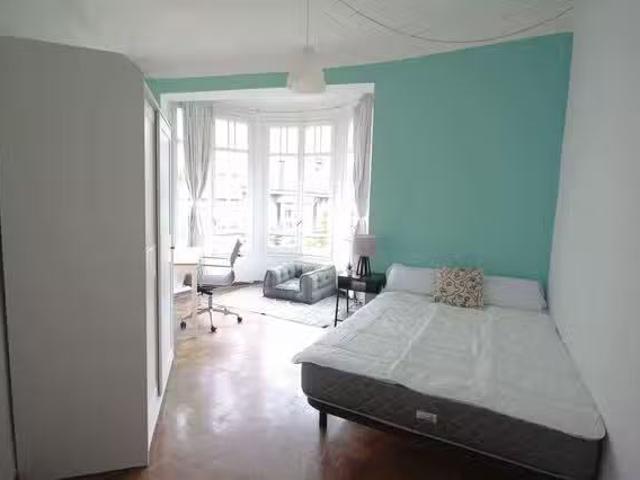 ¡En alquiler! Habitación en 472, L'Eixample, 08015 Barcelona.