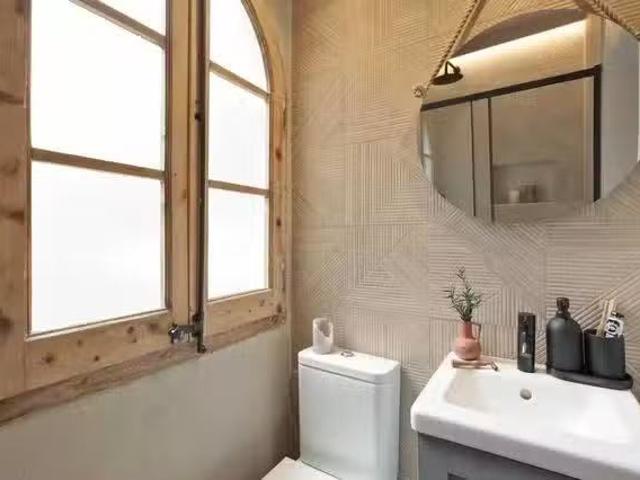Único Habitación en 08009 Barcelona, Spain