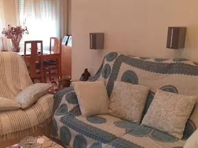 Acogedor Habitación en 1 Carrer de Ramon Albó