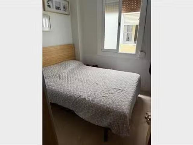 ¡Oferta! Habitación en 221 Carrer de Sant Antoni Maria Claret