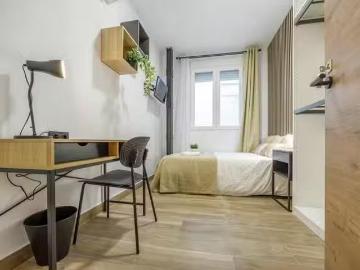 Plaça de l'Ajuntament, Valencia, Plaça del Temple