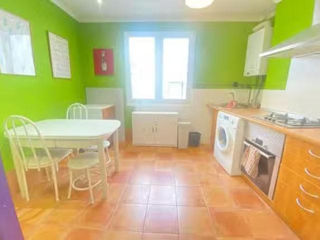 Único Habitación en Avenida Lehendakari Aguirre, San Pedro de.