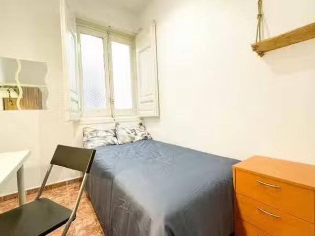 Barato Habitación en Calle de Toledo, Palacio