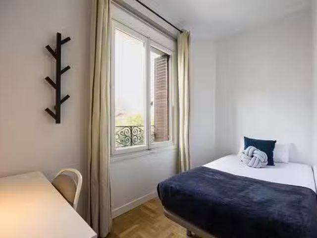 Nuevo Habitación en Calle de Alberto Aguilera