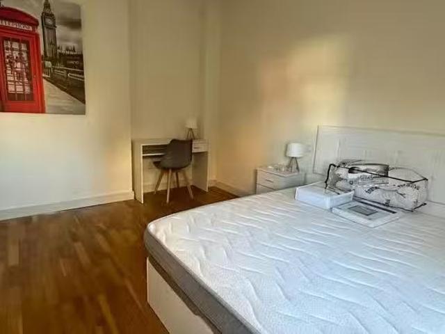 Barato Habitación en Calle de Basilio de Prado, Peñagrande