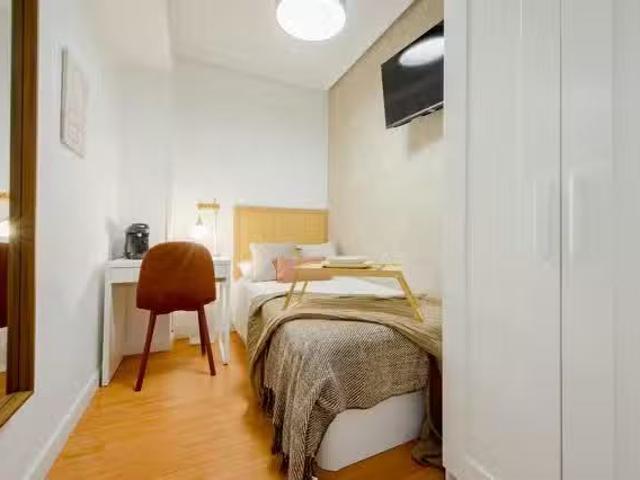 ¡Renta! Habitación en Calle de Biarritz, Salamanca
