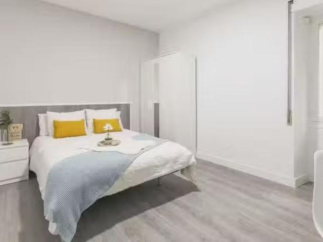 Barato Habitación en Calle de Galileo