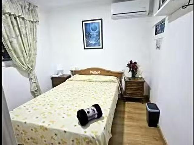 ¡Recién llegado! Habitación en Calle de las Palmeras