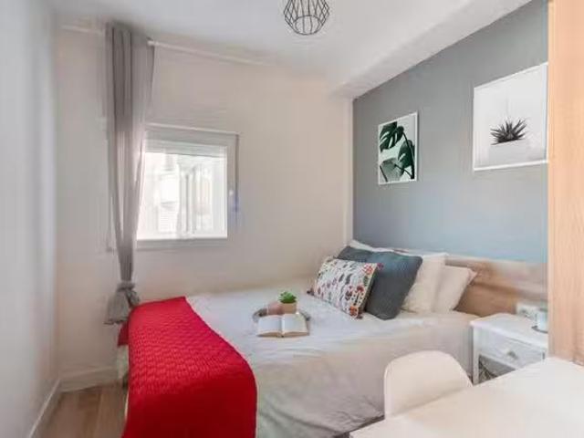 Encantador Habitación en Calle de Nuestra Señora de los Dolores