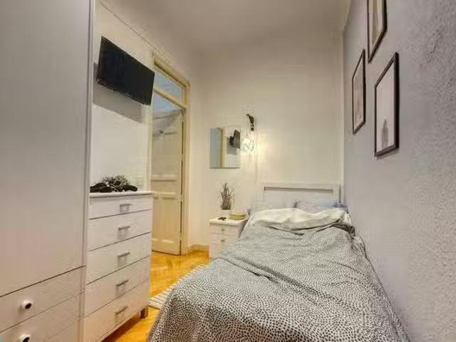 ¡Oferta! Habitación en Calle del Príncipe de Vergara, Salamanca