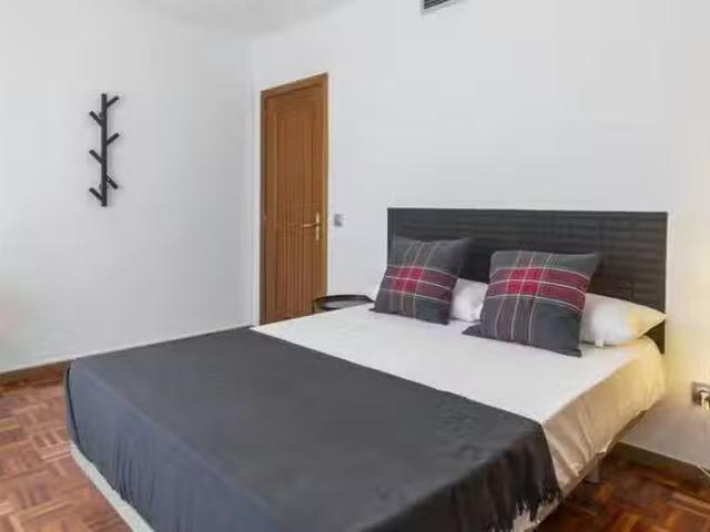 ¡Recién llegado! Habitación en Calle José Silva, San Juan Baut.