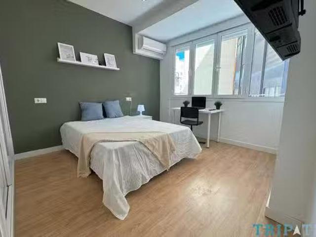 Bonito Habitación en Calle Manuel Aleixandre