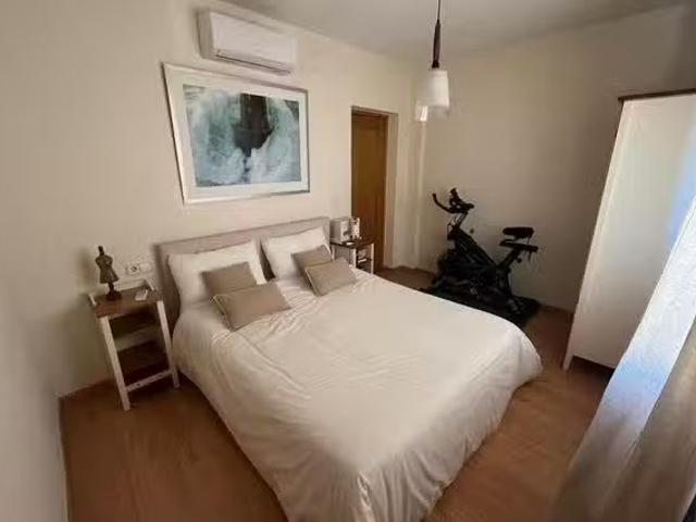 ¡Recién llegado! Habitación en Calle Mariano Rojas, Alberca de.